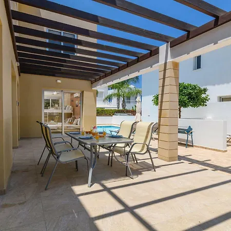 Konnos Villa Protaras