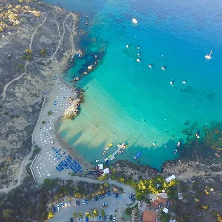 Konnos Villa